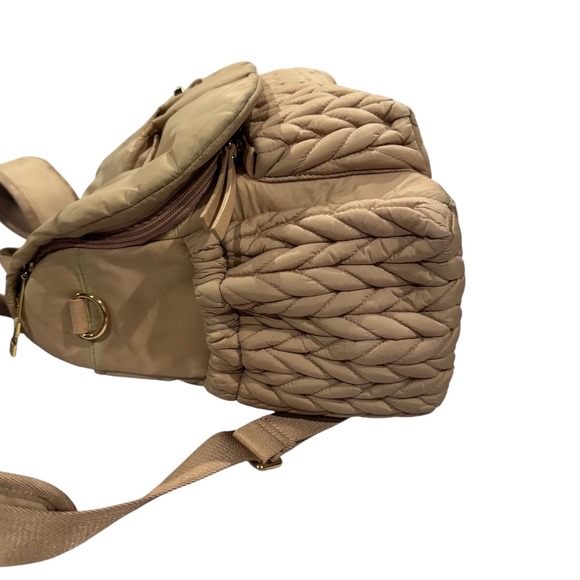 Happ Levy Backpack - Picture 6 of 16